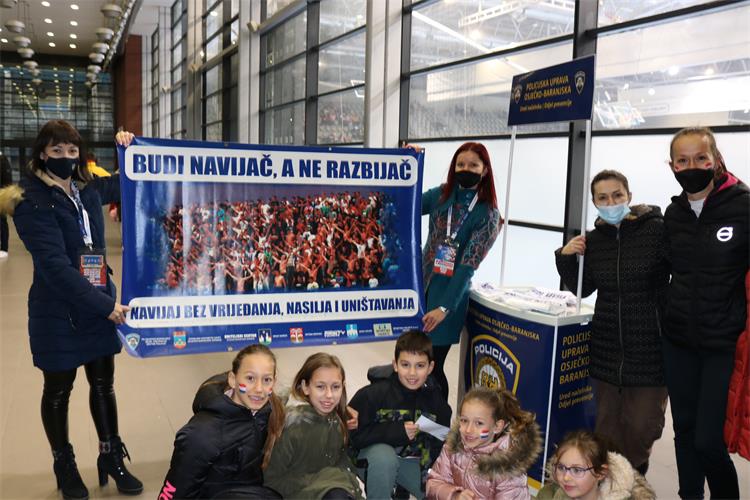 Slika /2022/Rukometna utakmica prevencija/IMG_5576.JPG